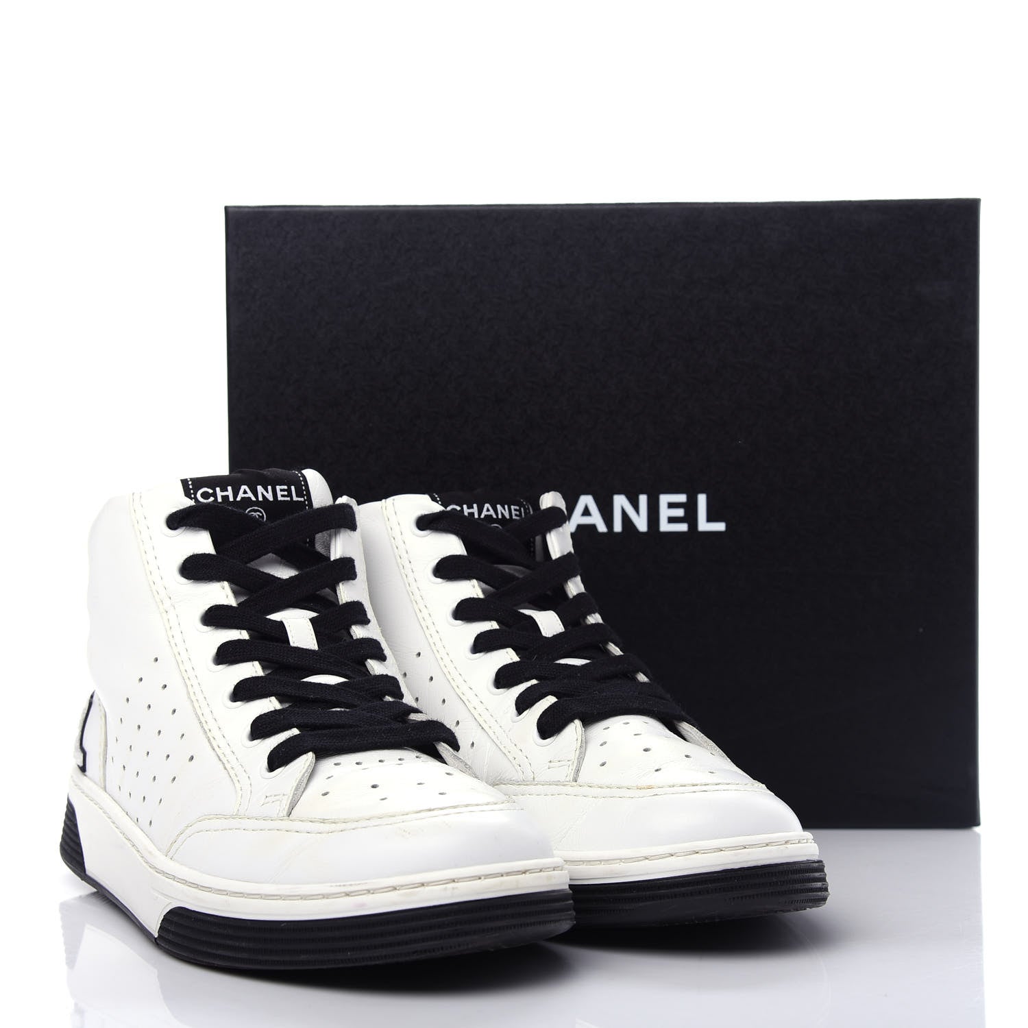 Chanel Calfskin Womens Logo High Top Sneakers 40.5 Black White 12 of 12