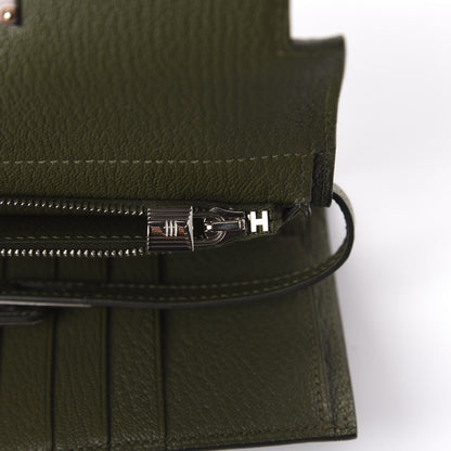 Hermes Chevre Mysore Medium Kelly Wallet Vert Veronese 8 of 16
