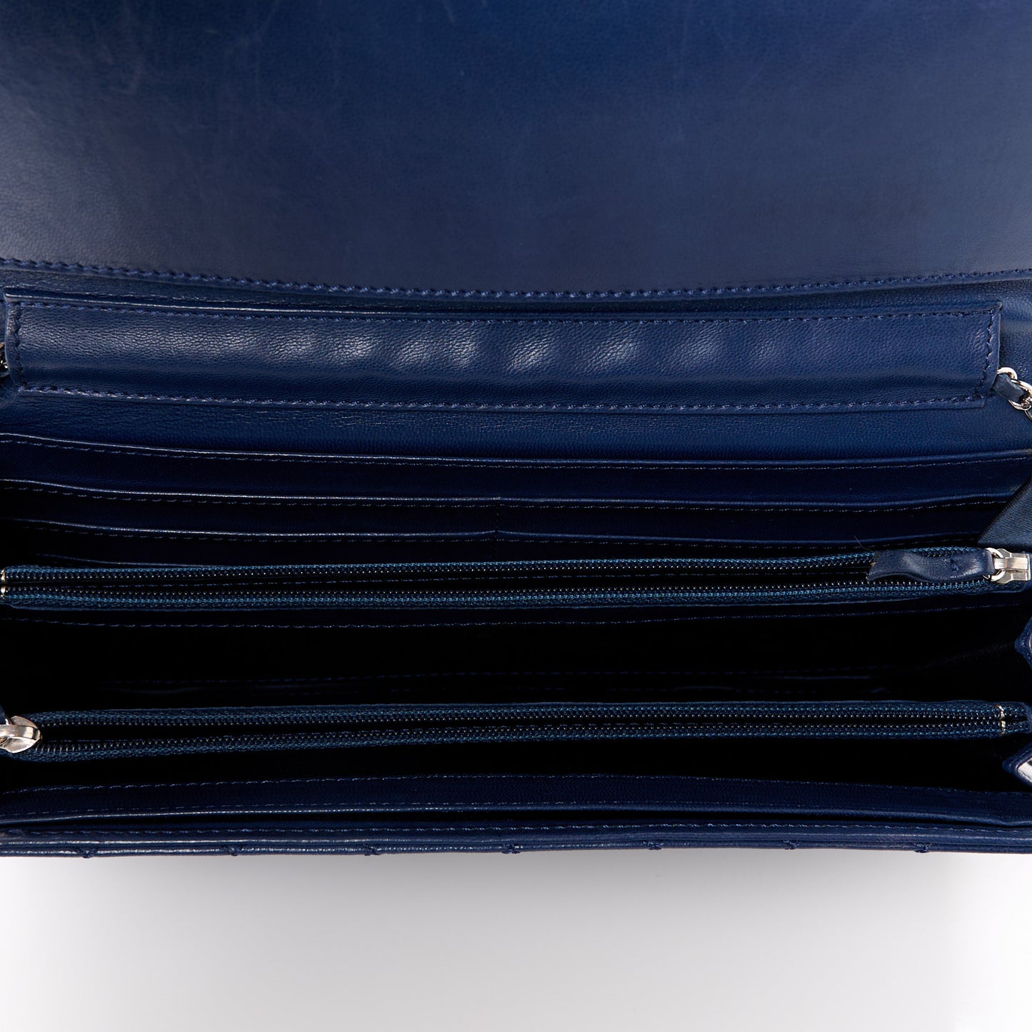 Lambskin Quilted Chain Clutch Flap Navy