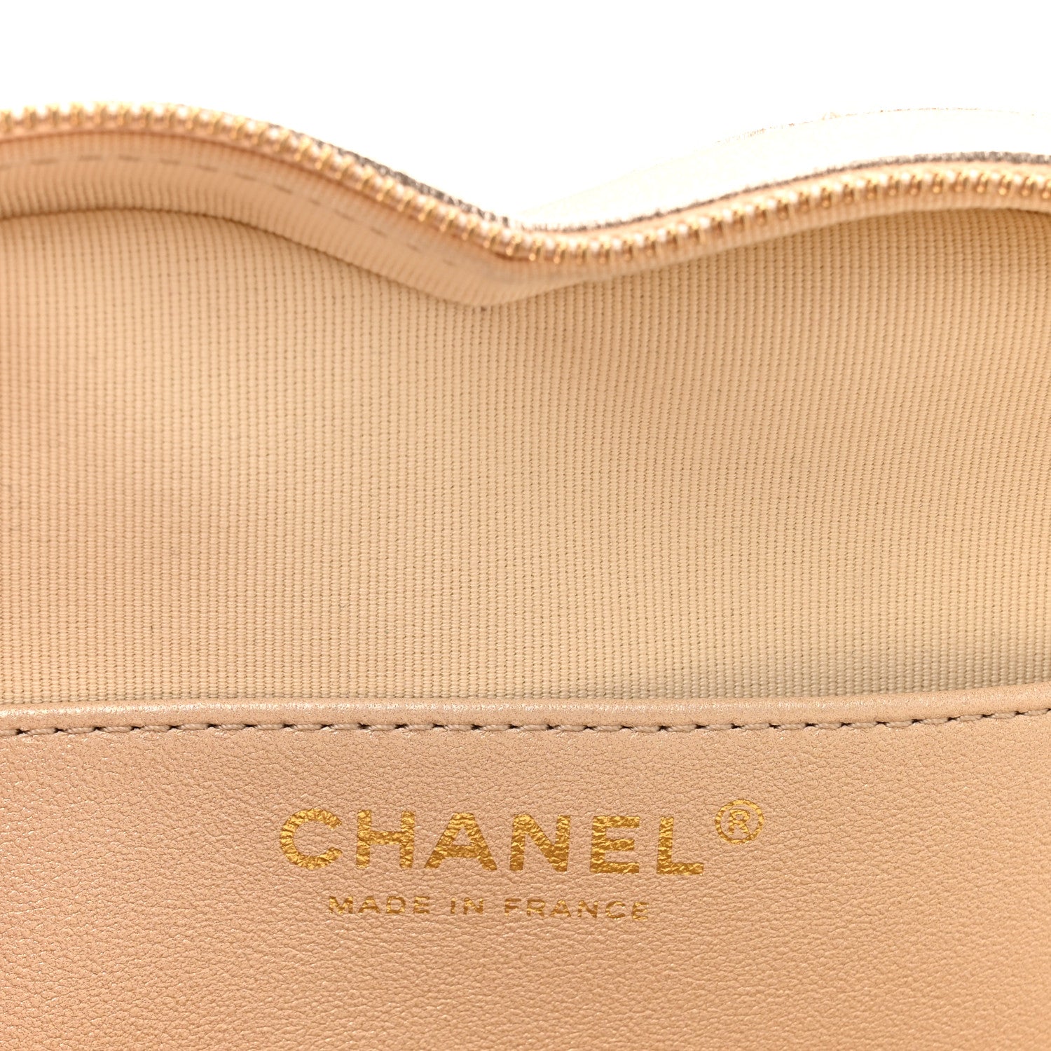 Chanel Metallic Lambskin Quilted CC In Love Heart Bag Gold 6 of 11