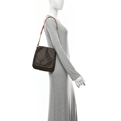 Louis Vuitton Monogram Musette Salsa 2 of 10