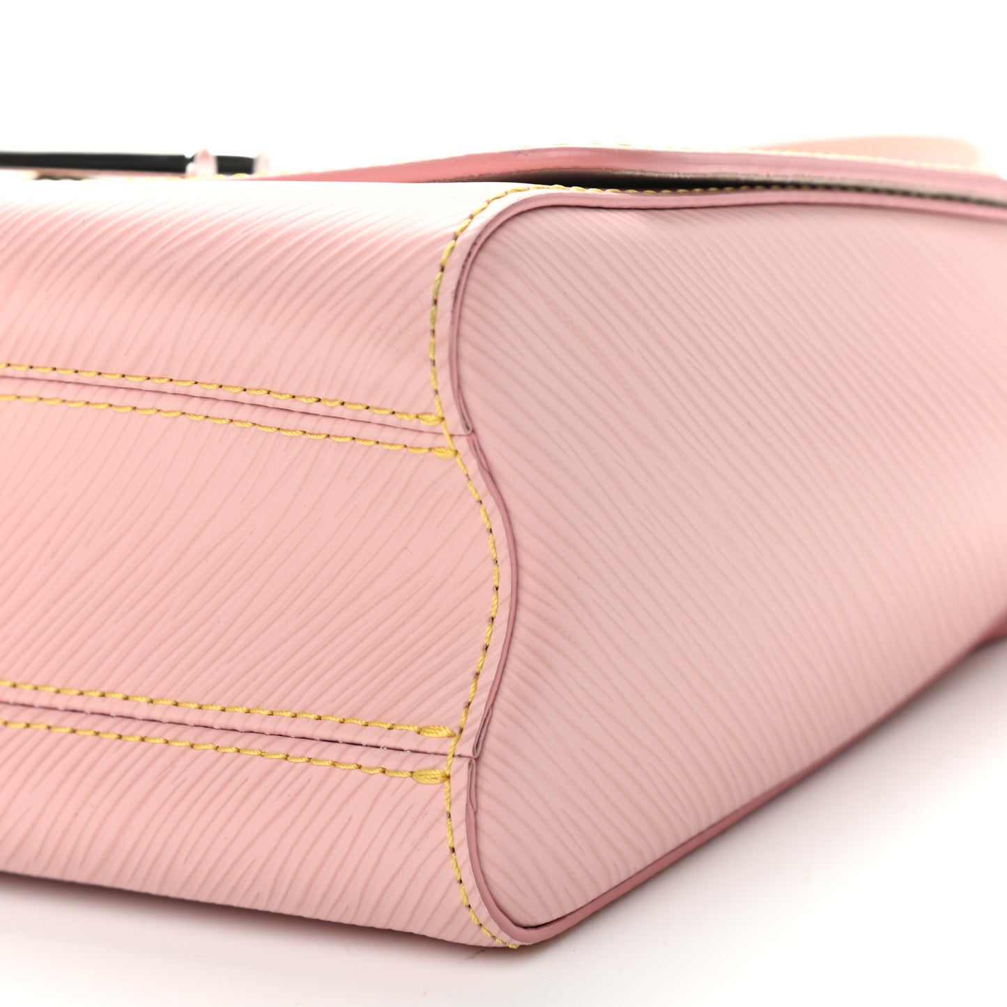 Epi Twist Shoulder Bag MM Rose Ballerine