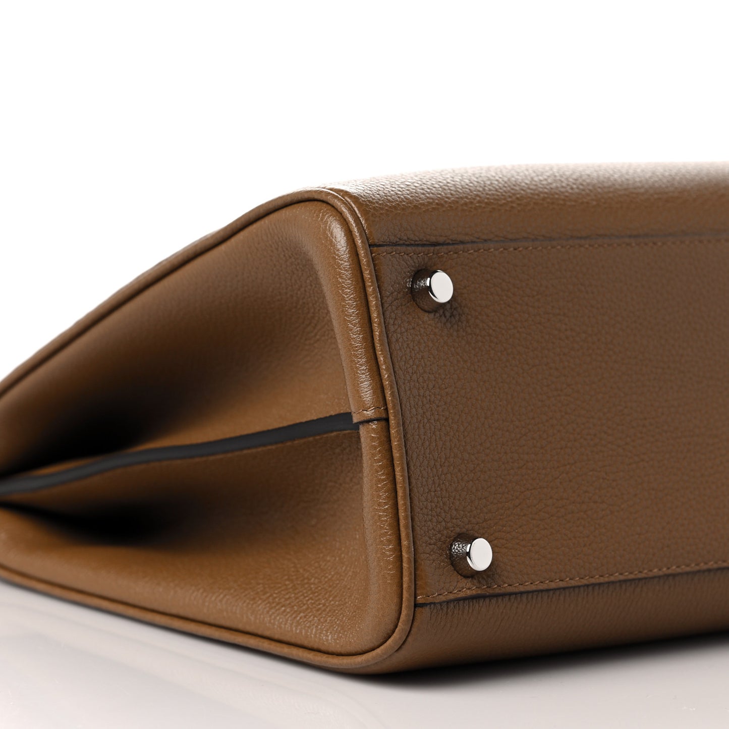 Grainy Calfskin Medium Zumi Top Handle Bag Friky Taupe