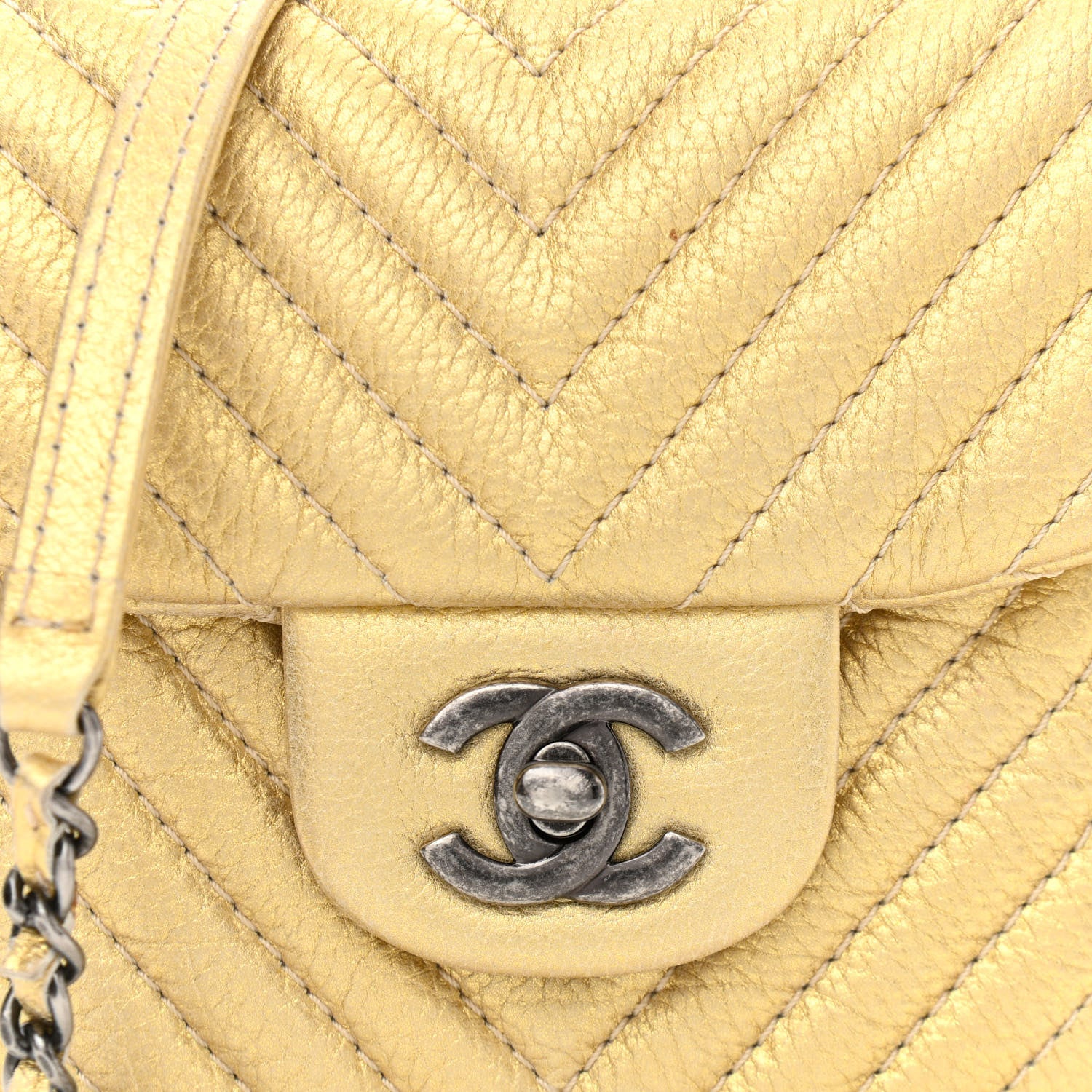 Chanel Metallic Aged Calfskin Chevron Small Bubble CC Flap Gold 9 of 11