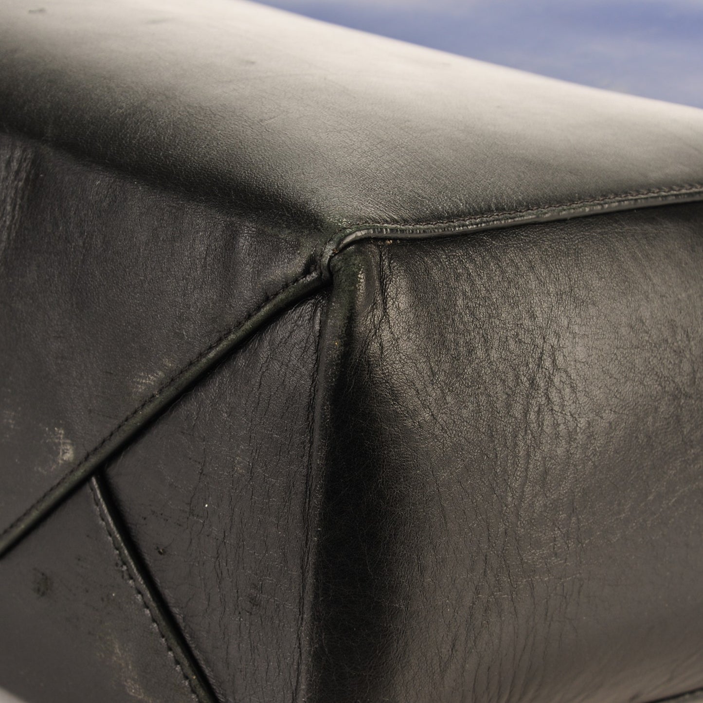 Rubber Lambskin Vertical Cloudy Bi-Cabas Lagoon Black