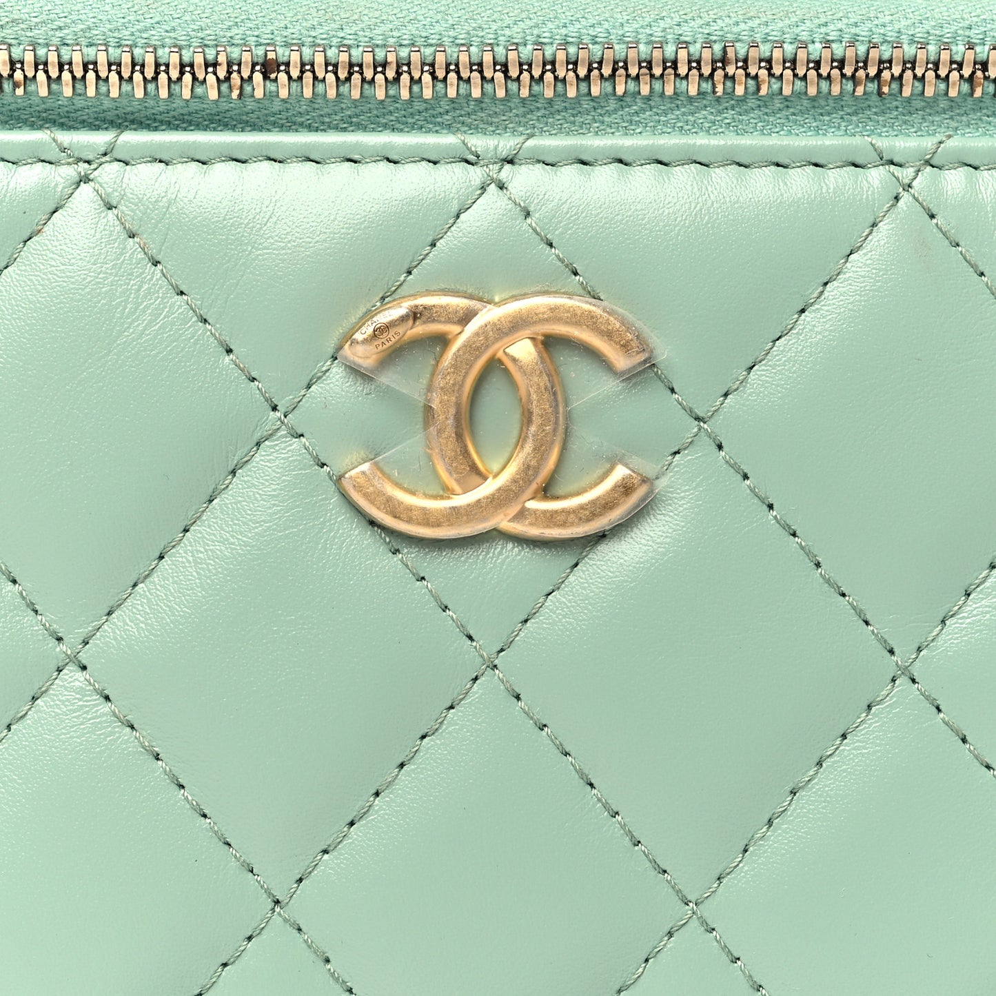 Shiny Calfskin Quilted Small Top Handle Vanity Case With Chain Light Green