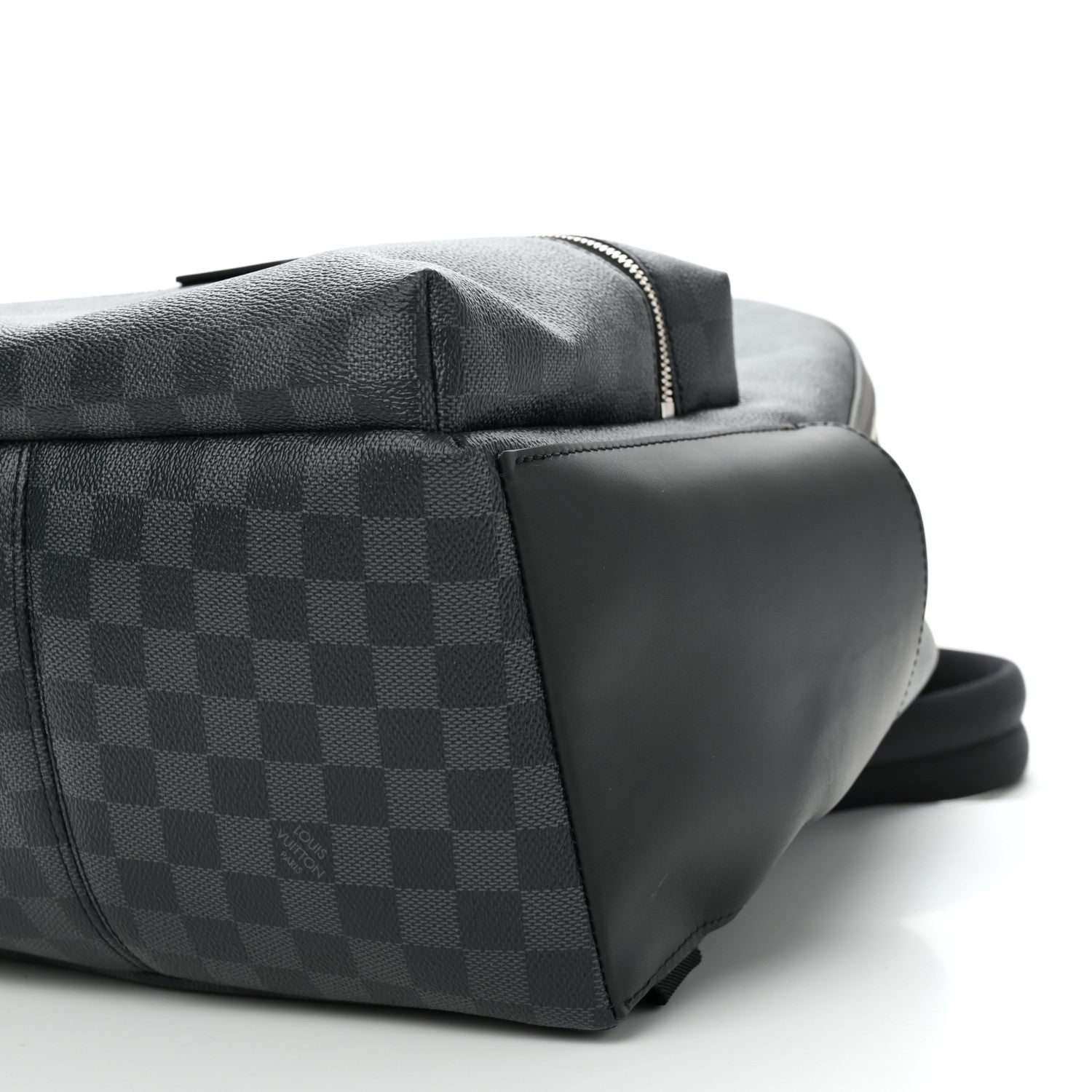 Louis Vuitton Damier Graphite Discovery Backpack PM 9 of 9