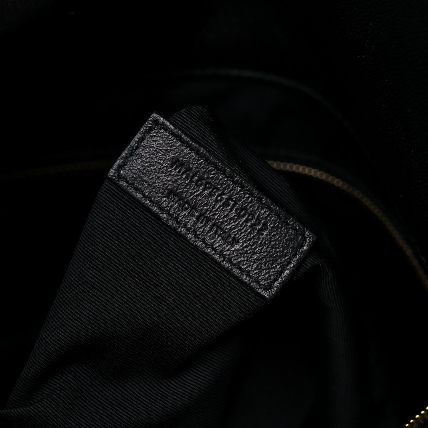 Saint Laurent Lambskin Quilted Maxi Icare Shopping Tote Black 8 of 10