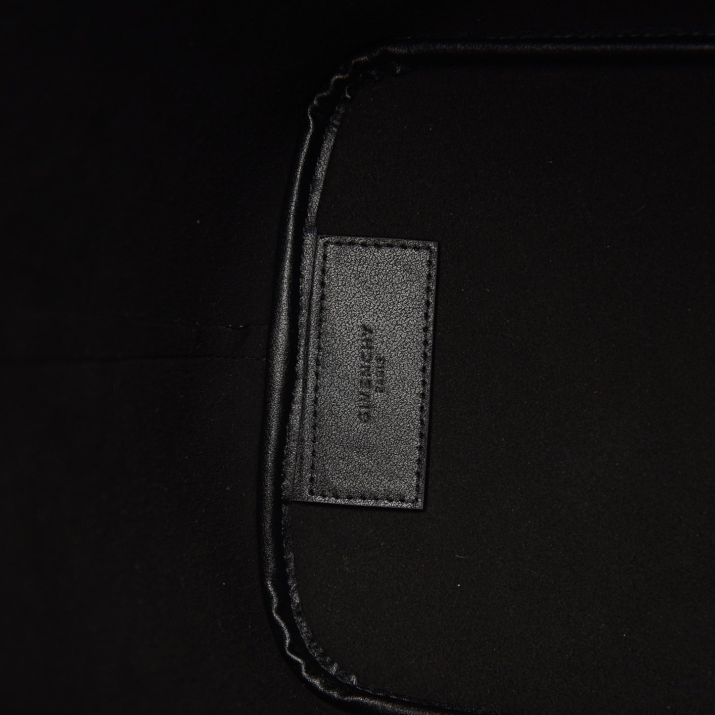 Smooth Calfskin Logo Chain Wing Shopper Tote Black Pink