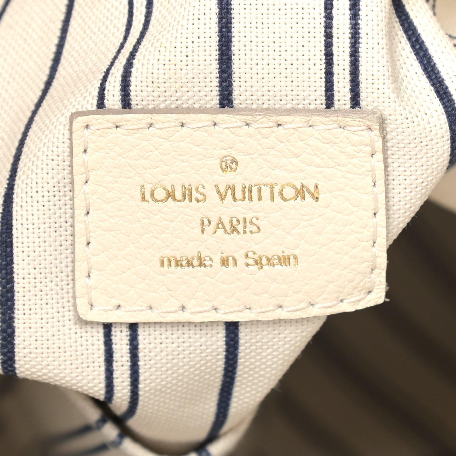Louis Vuitton Empreinte Artsy MM Neige 6 of 9
