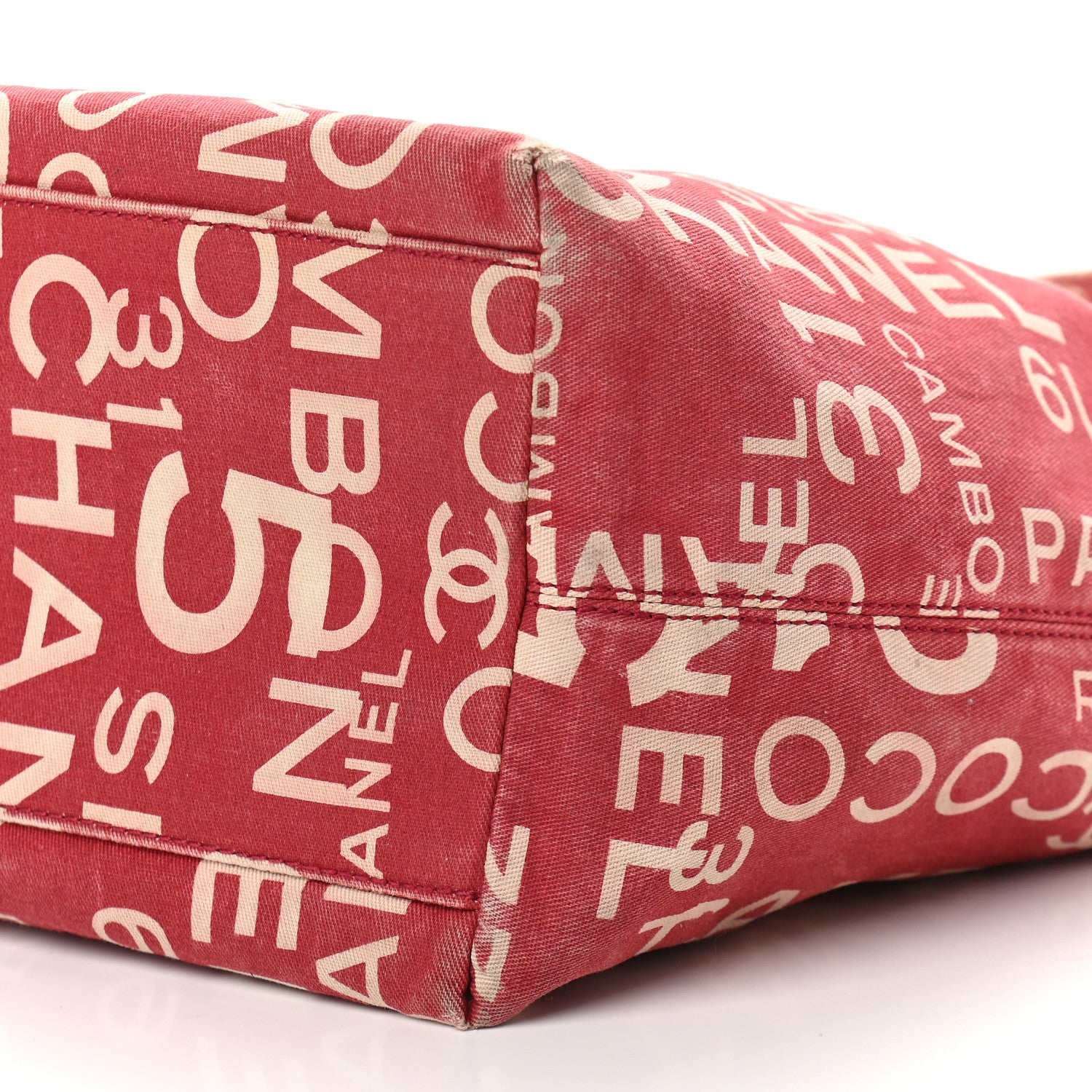 Chanel Canvas 31 Rue Cambon Beach Tote Red 9 of 10