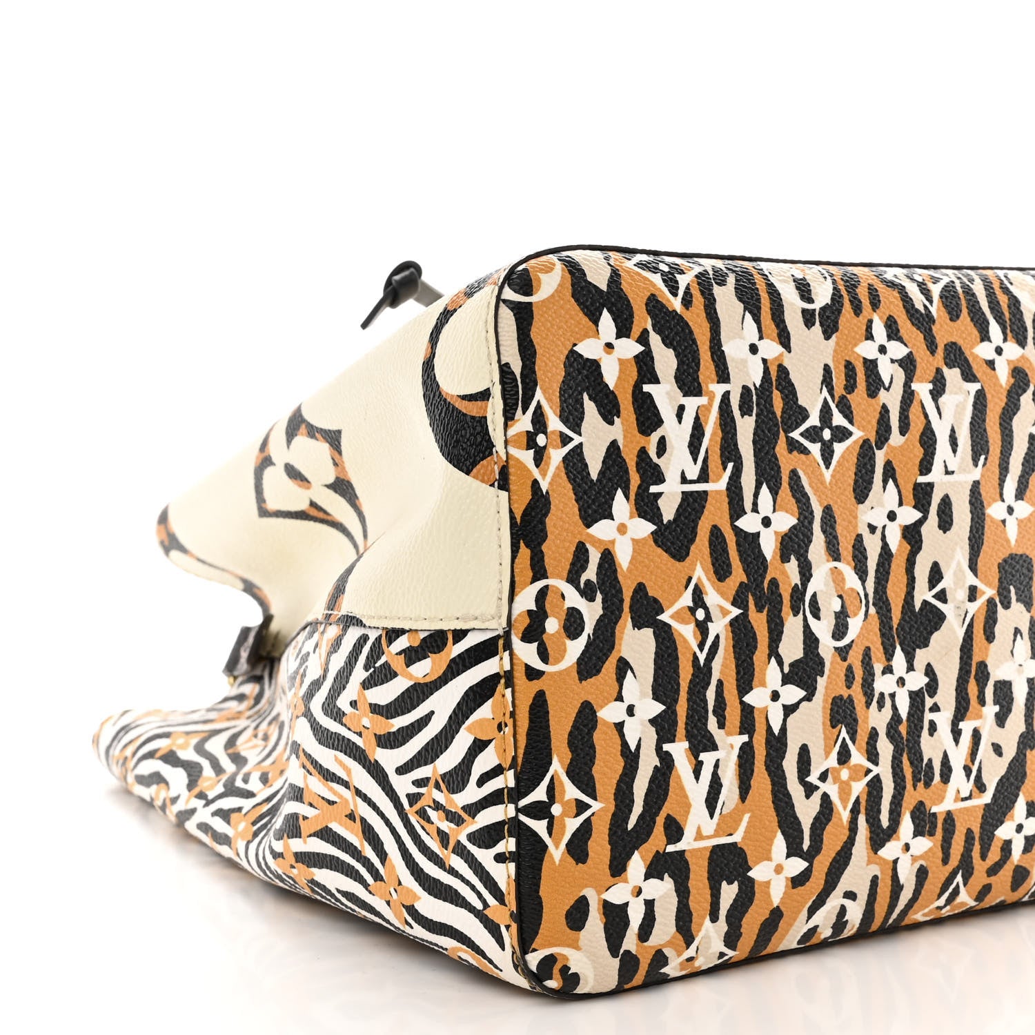Louis Vuitton Monogram Giant Jungle NéoNoé Ivory 10 of 13