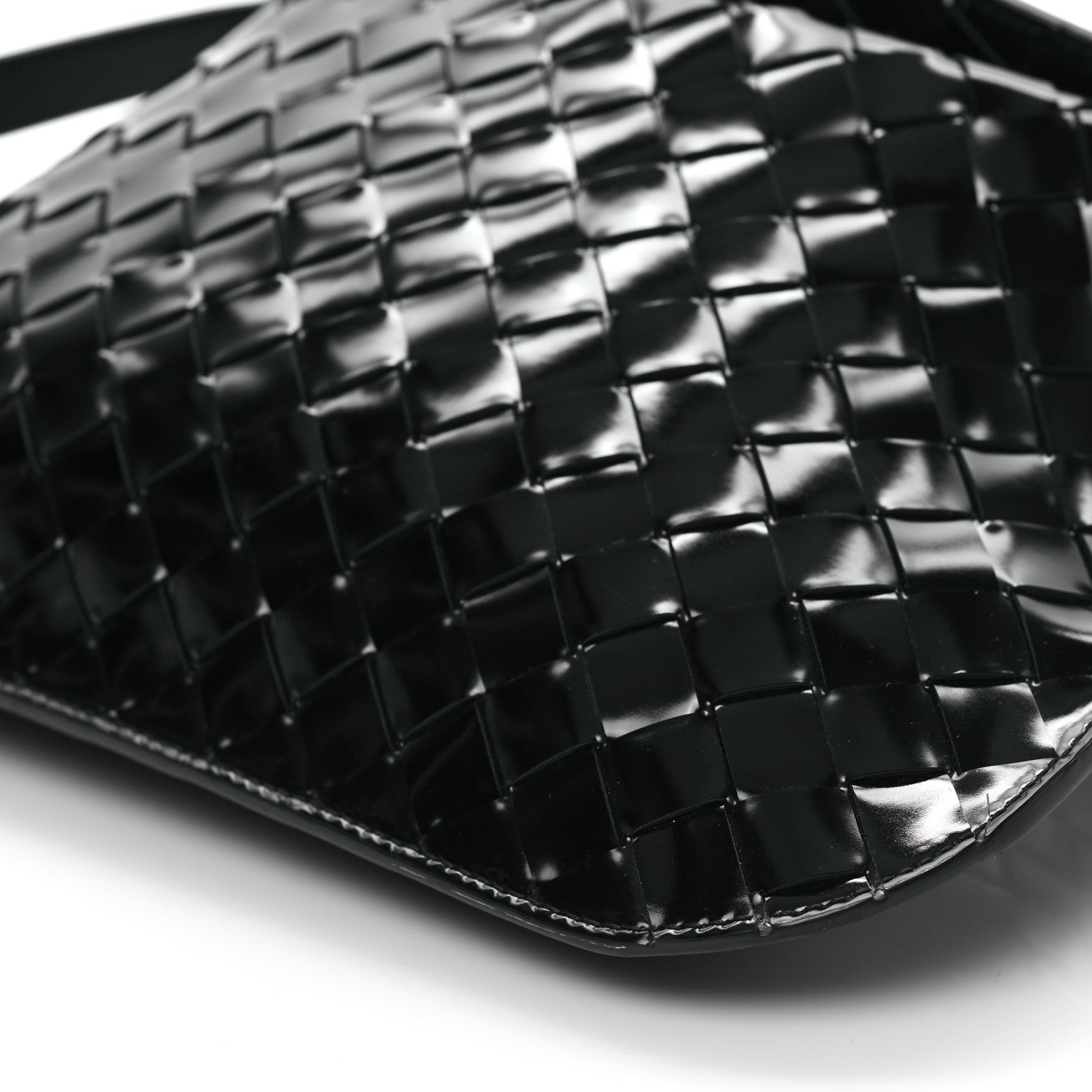 Bottega Veneta Patent Intrecciato Shoulder Bag Black 9 of 11