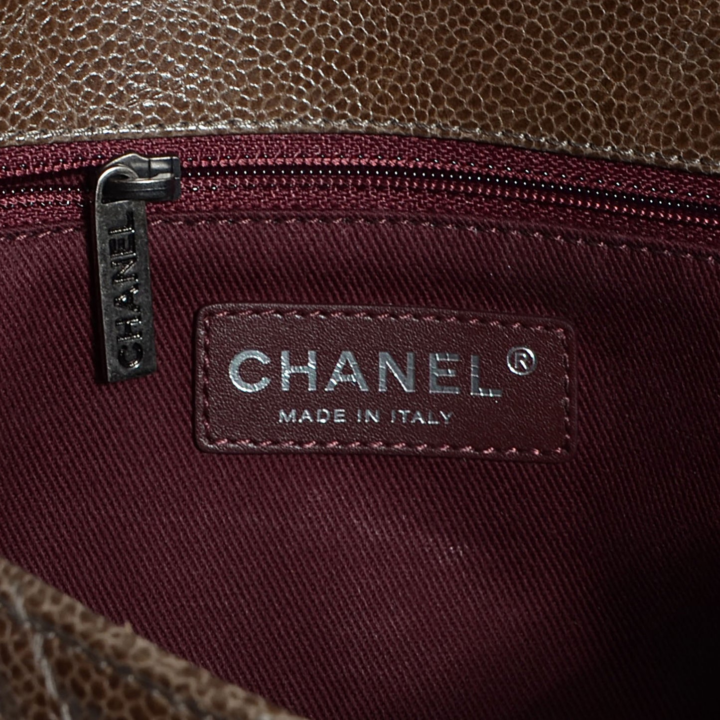 Crumpled Grained Calfskin Medium CC Crave Flap Brown