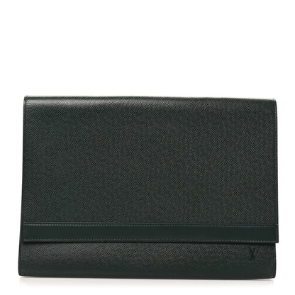 Louis Vuitton Taiga Pochette Volga Portfolio Epicea Epicea 1 of 8