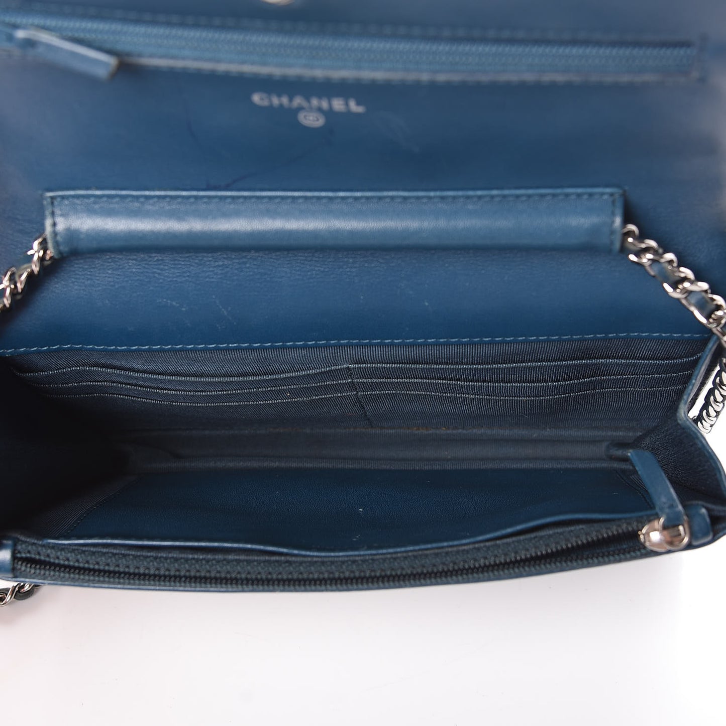 Patent Quilted Wallet On Chain WOC Blue