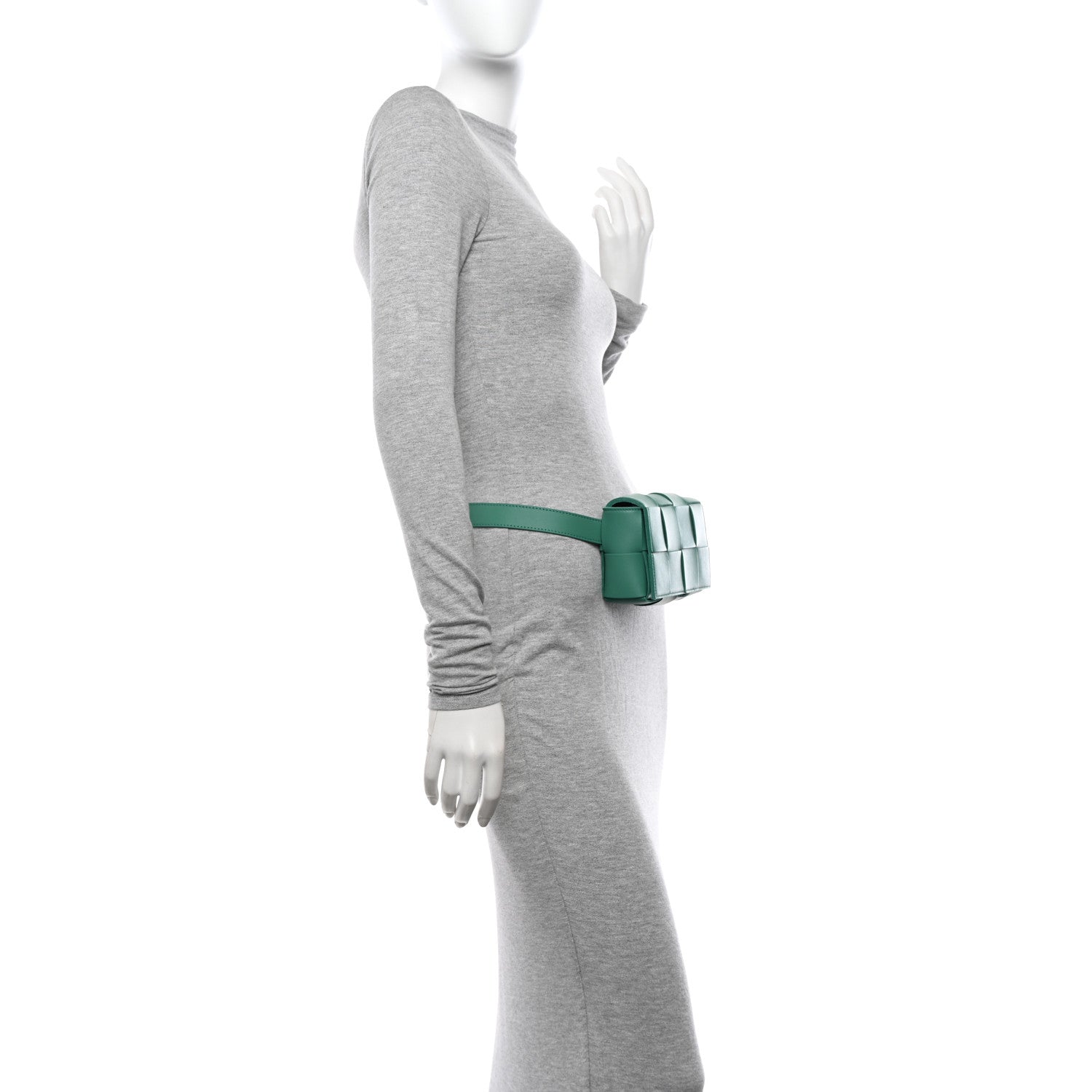 Bottega Veneta Nappa Maxi Intreccio The Belt Cassette Bag Mermaid 2 of 10