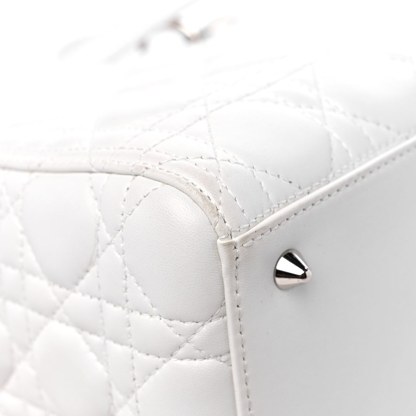 Lambskin Cannage Medium Lady Dior White