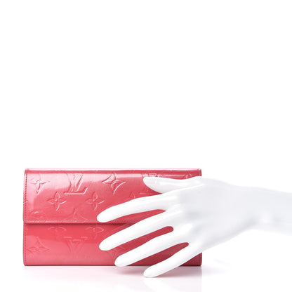 Louis Vuitton Vernis Sarah Wallet Framboise 2 of 10