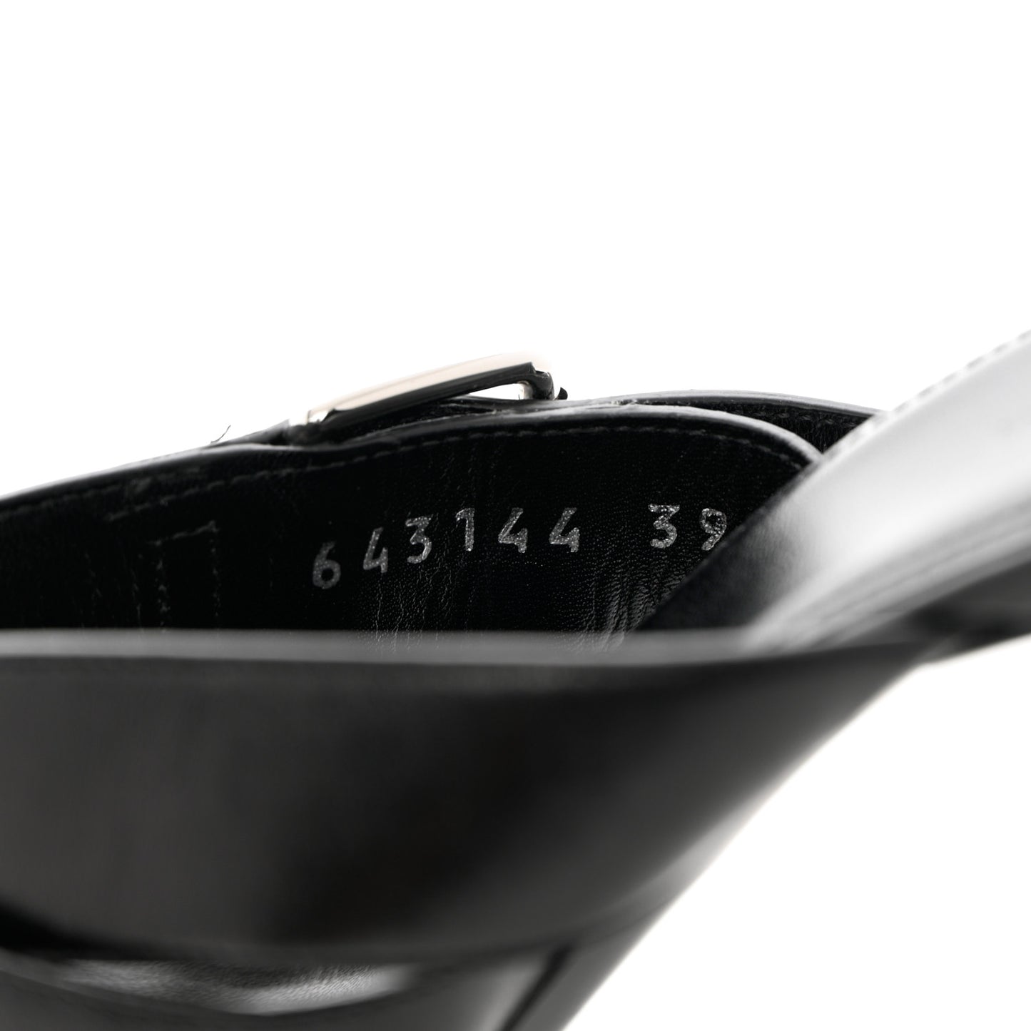 Shiny Sheepskin Bluckle K 80mm Sandals 39 Black