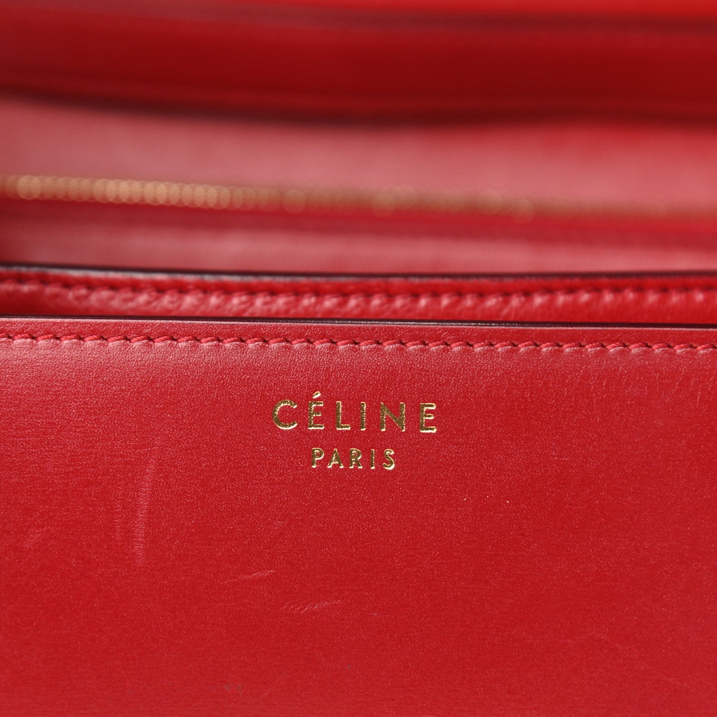 Box Calfskin Medium Classic Box Flap Bag Red