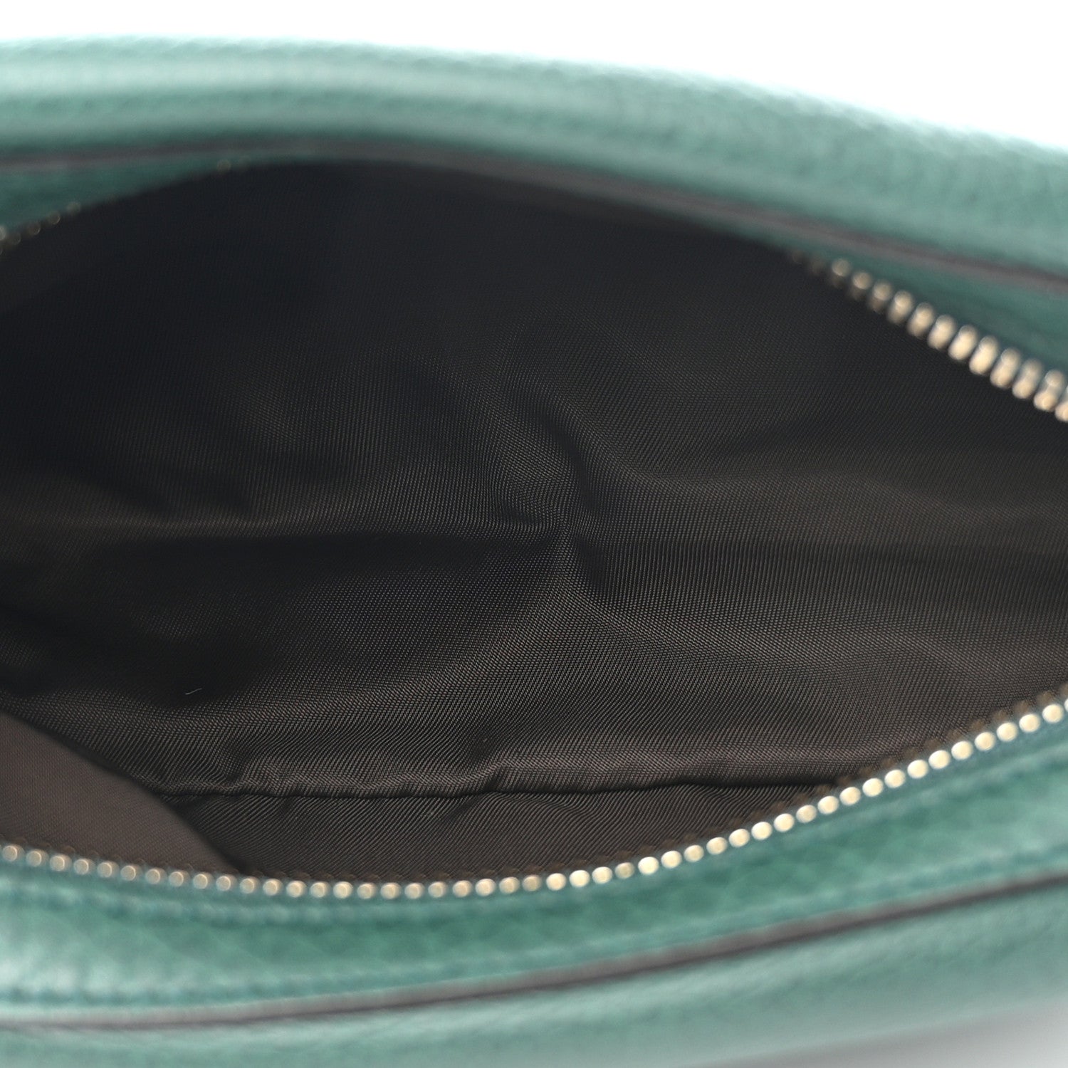 Gucci Pebbled Calfskin Medium Soho Cosmetic Case Emerald Green 5 of 10