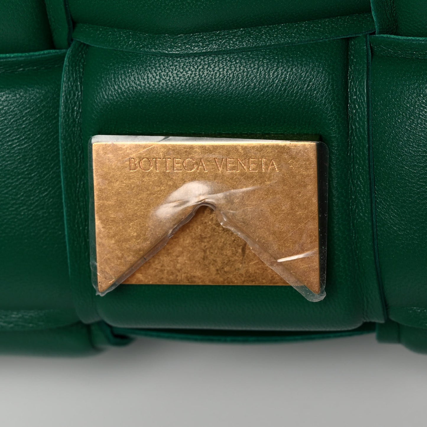 Lambskin Maxi Intreccio Padded Chain Cassette Crossbody Bag Racing Green