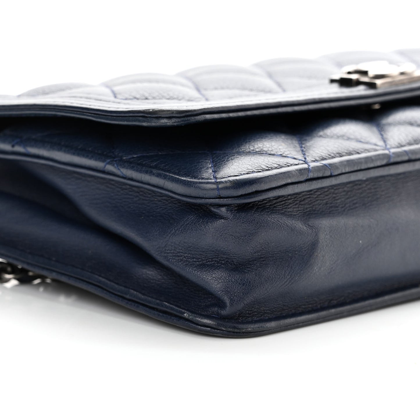 Caviar Quilted Boy Wallet On Chain WOC Navy