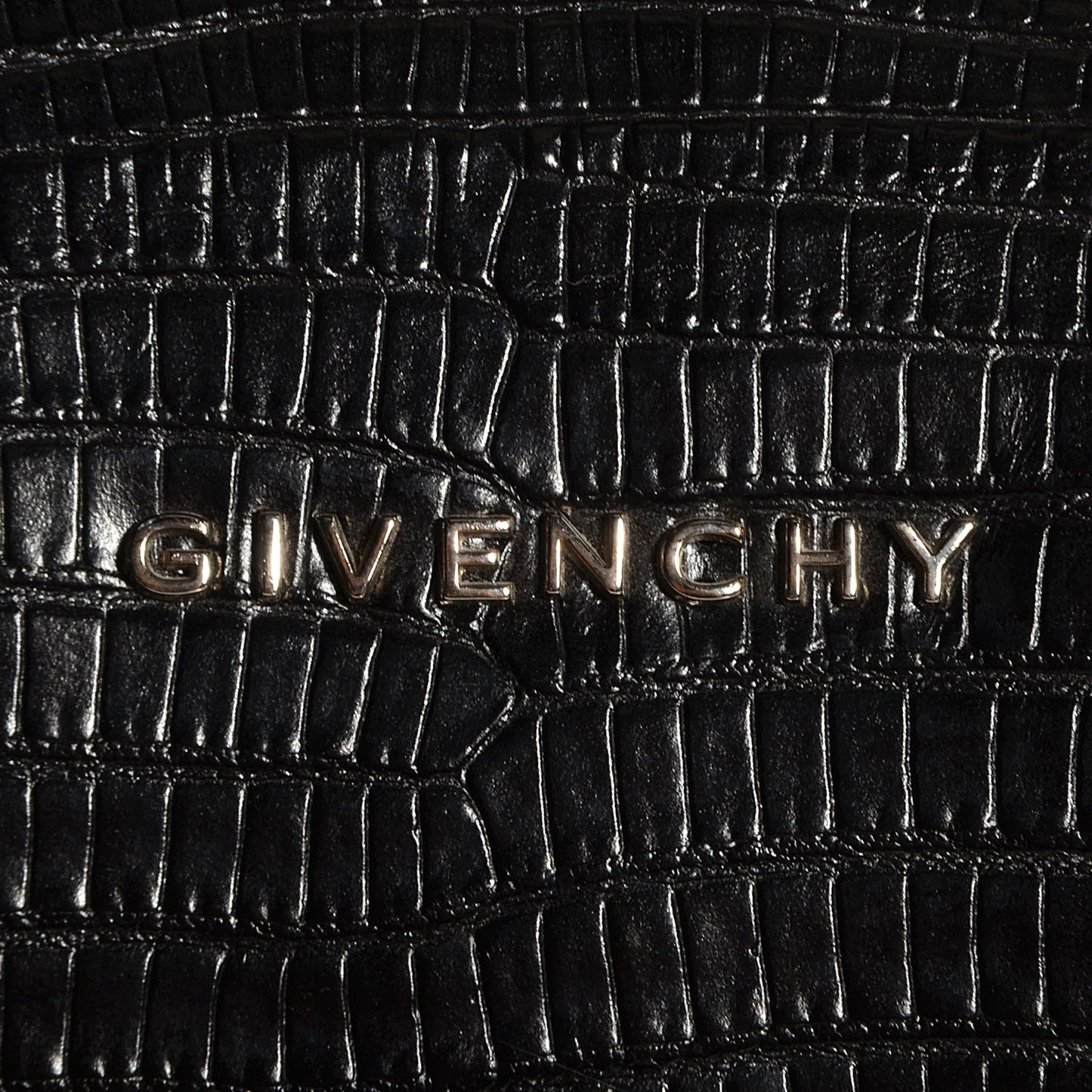 Calfskin Crocodile Embossed Medium Lucrezia Black