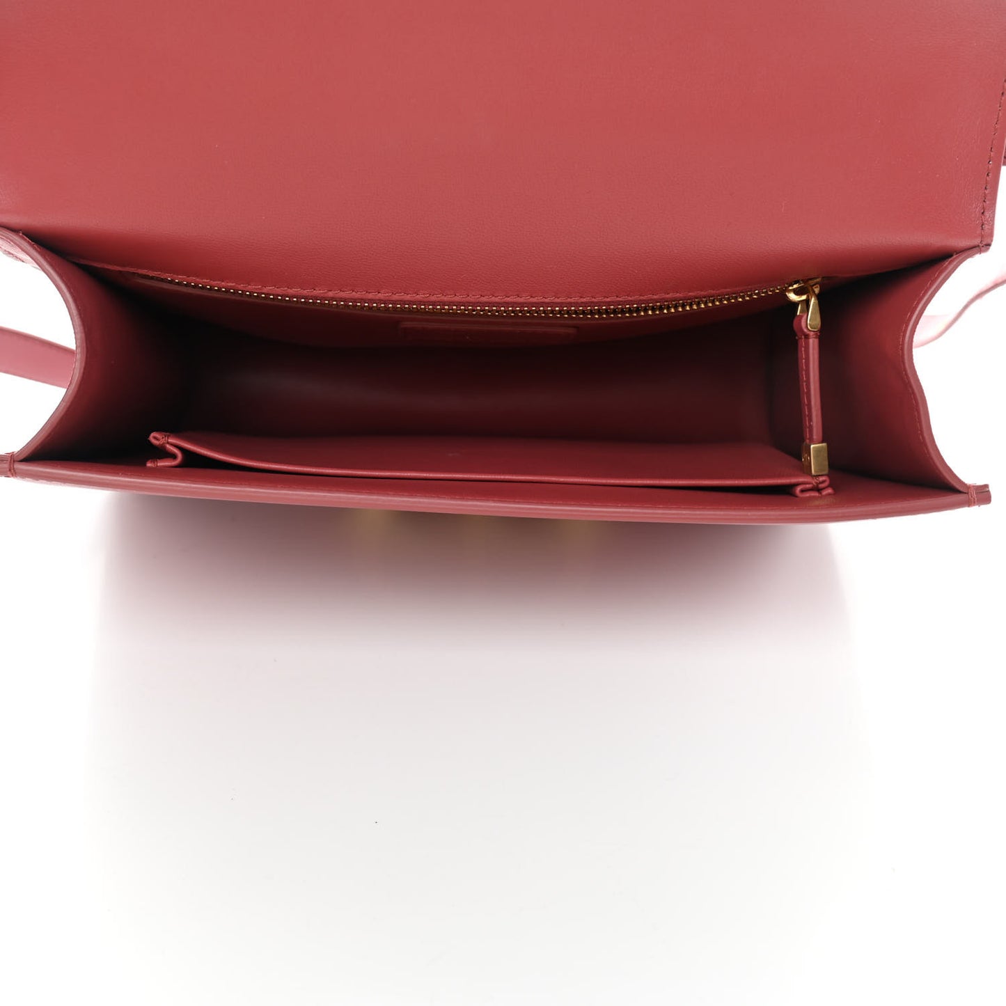 Calfskin 30 Montaigne Flap Bag Terre