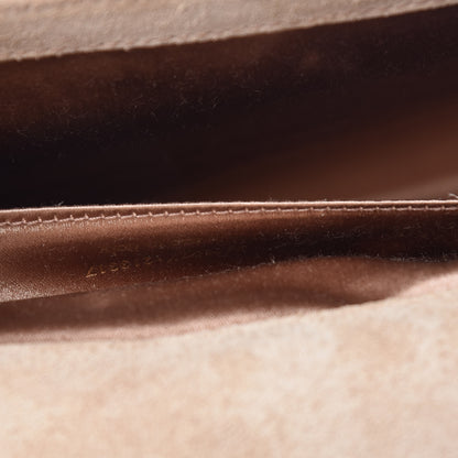 Saint Laurent Patent Calfskin Monogram Large Belle De Jour Clutch Chair 7 of 11
