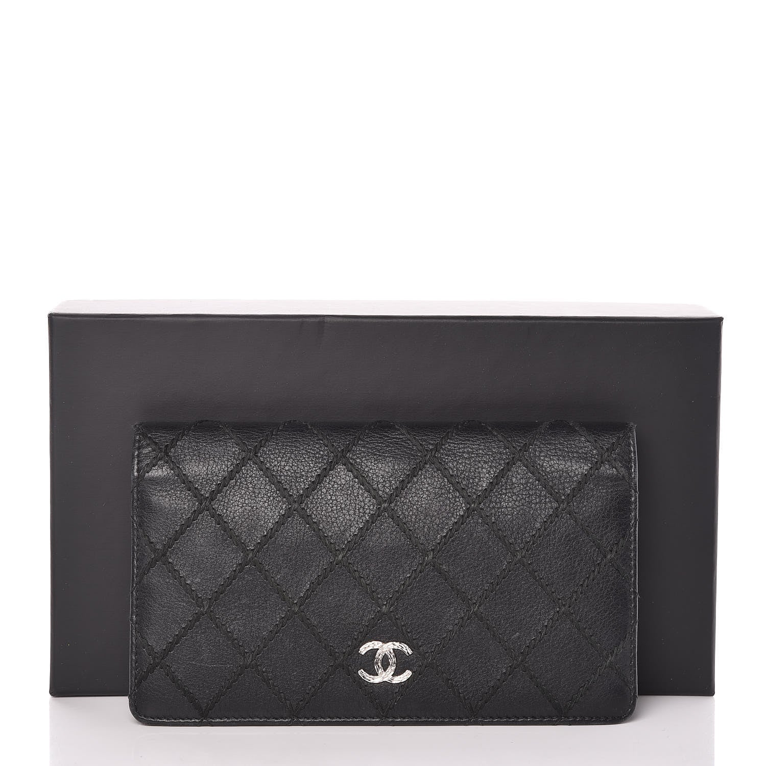 Chanel Calfskin Diamond Stitched Yen Wallet Black 14 of 14