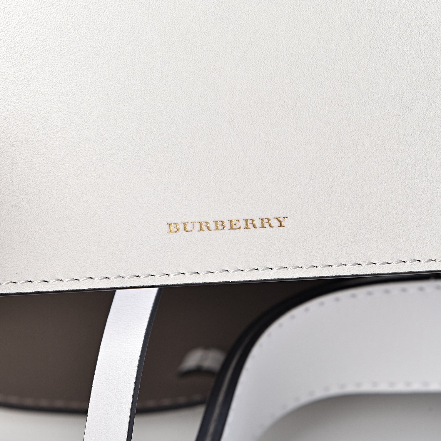Burberry Supple Calfskin Small Bucket Chalk White 8 of 15