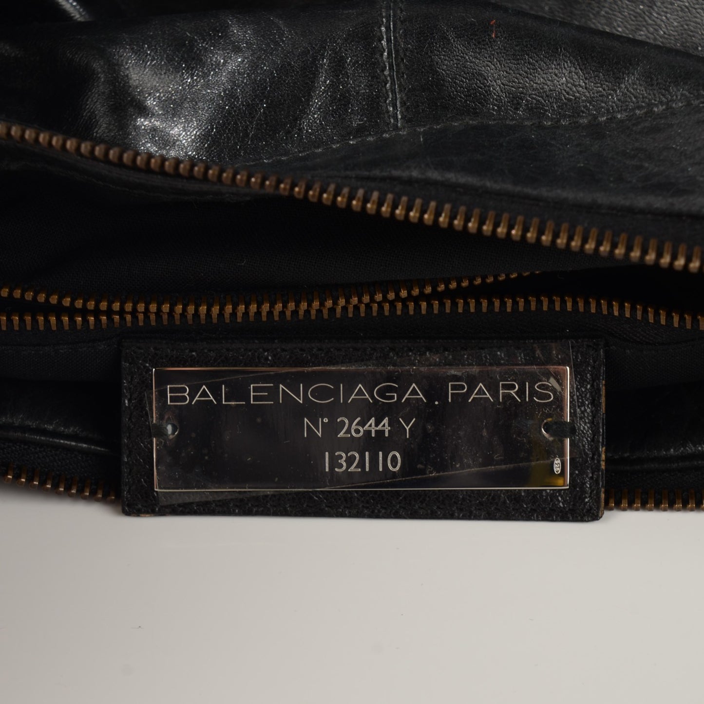 Agneau Classic Hardware Work Black