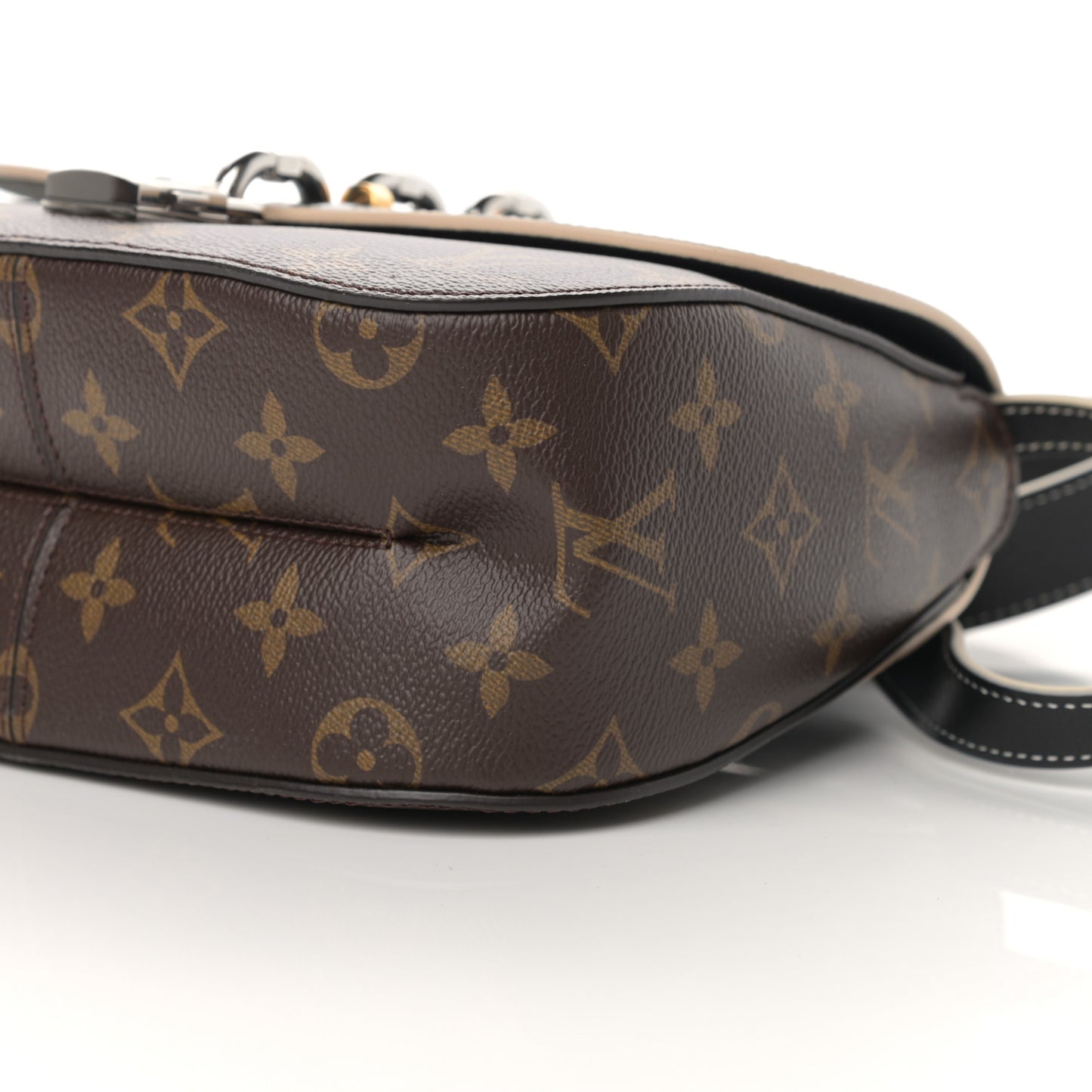 Calfskin Monogram Chain It Bag PM Black