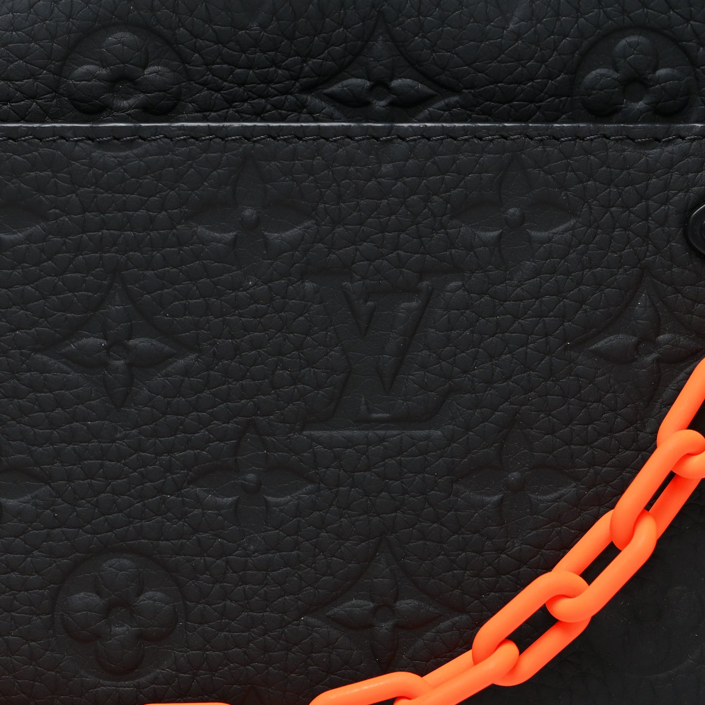 Taurillon Monogram Uniformes Solar Ray Soft Pochette Volga Belt Bag Black