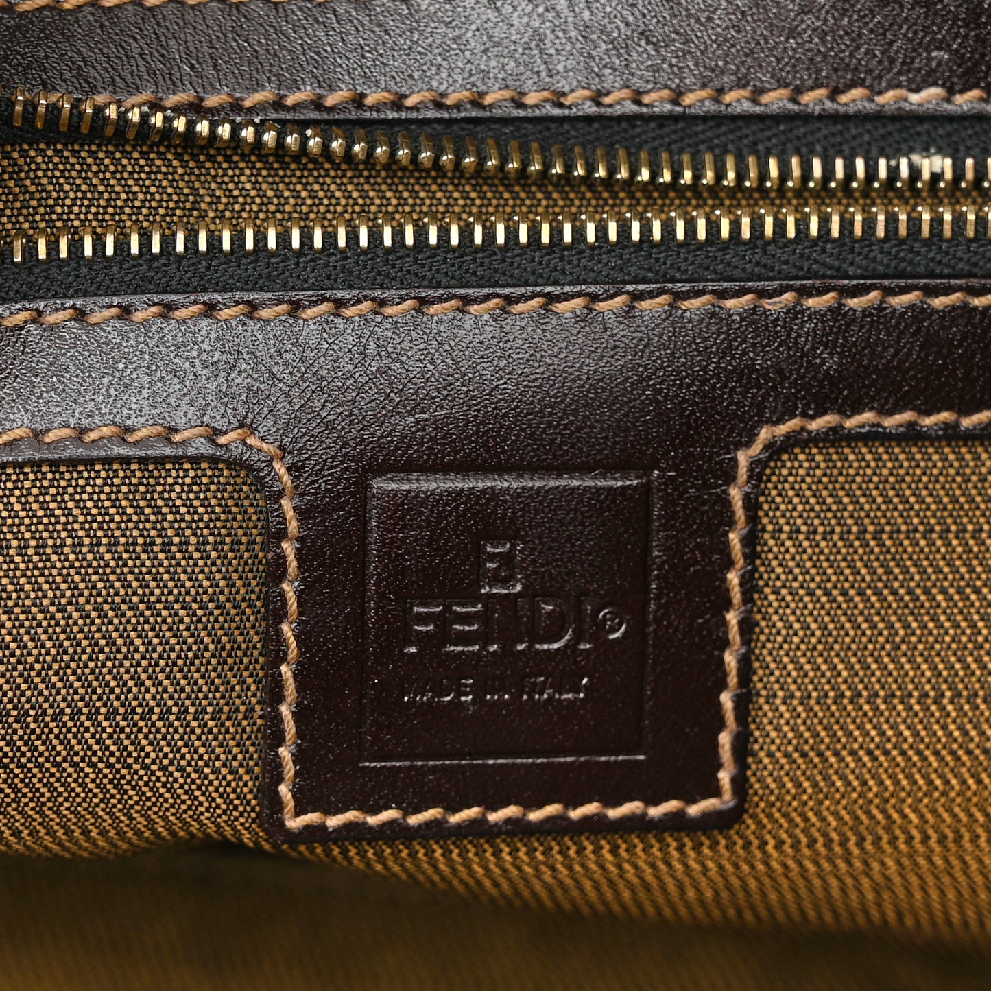 Zucca Shoulder Bag Tobacco