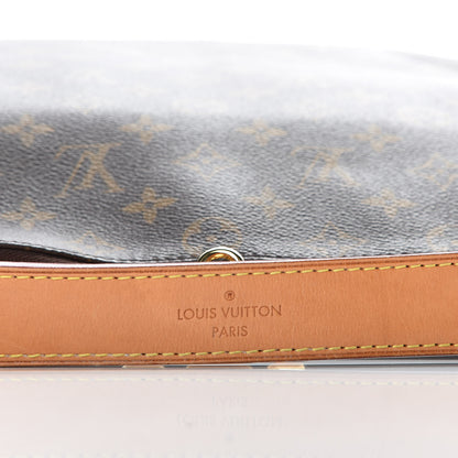 Louis Vuitton Monogram Berri MM 11 of 12