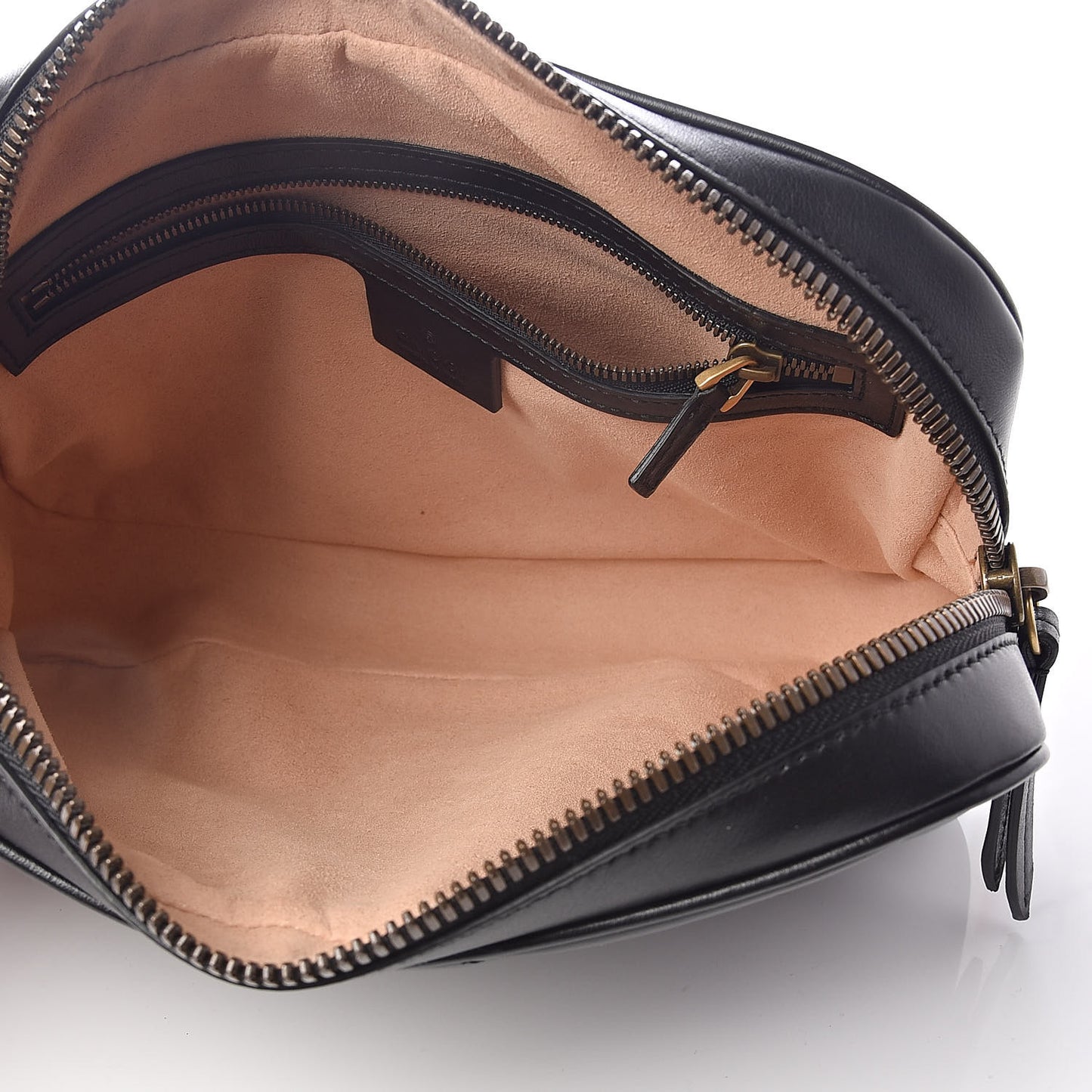 Calfskin Matelasse Mens GG Marmont Belt Bag 100 40 Black