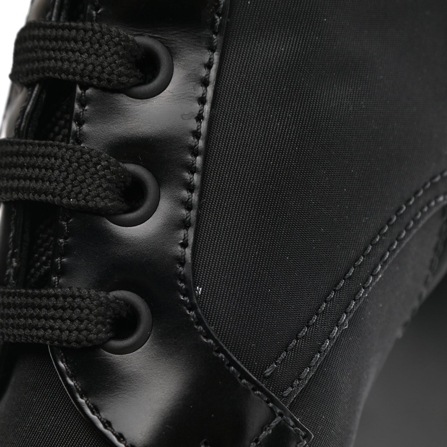 Spazzolato Re-Nylon Metal Triangle Logo 110mm Ankle Boots 37.5 Black