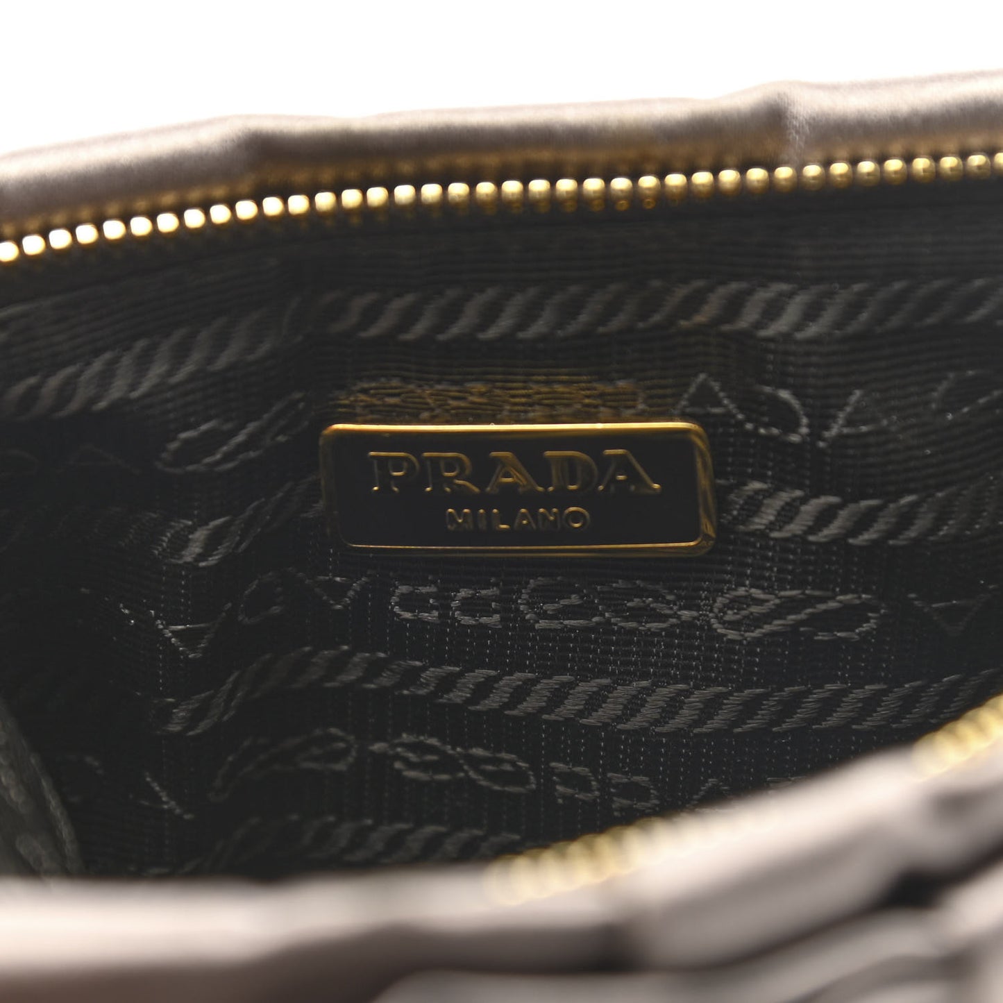 Satin Rasso Bow Wristlet Grey