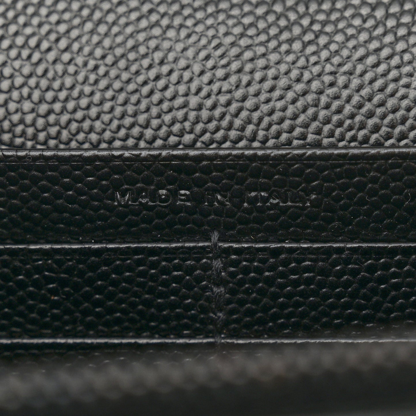 Grain De Poudre Matelasse Chevron Monogram Monochrome Chain Wallet Black