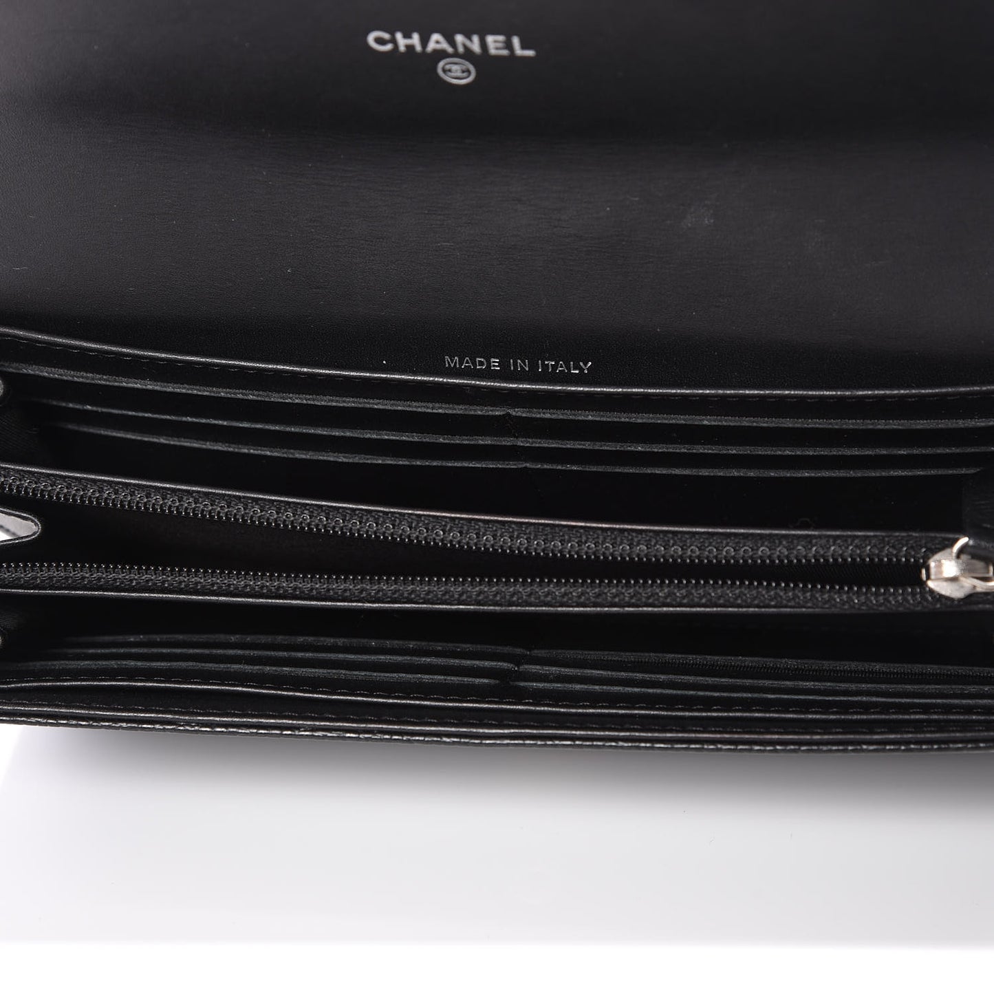 Caviar Timeless CC Large Gusset Flap Wallet Black