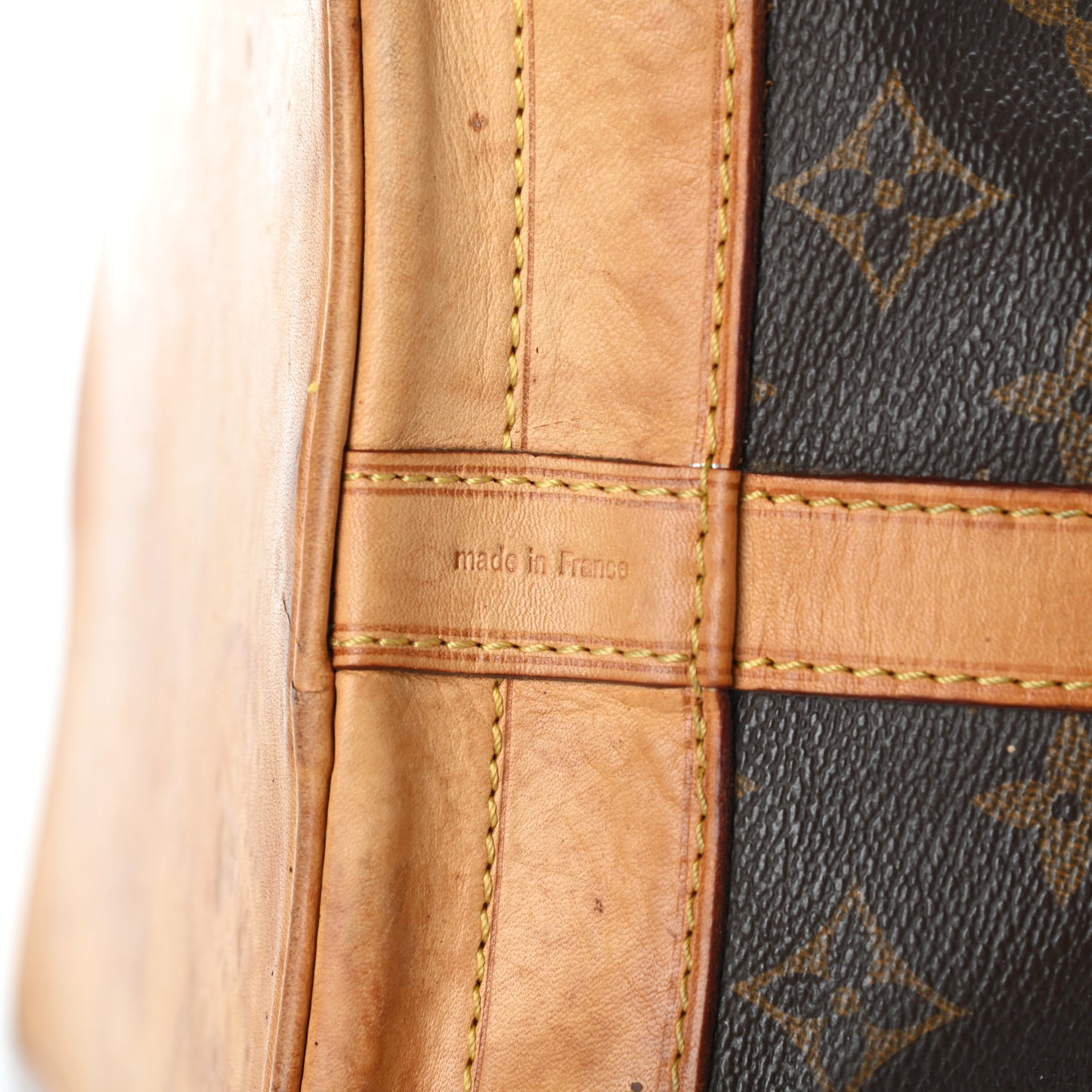 Monogram Noe