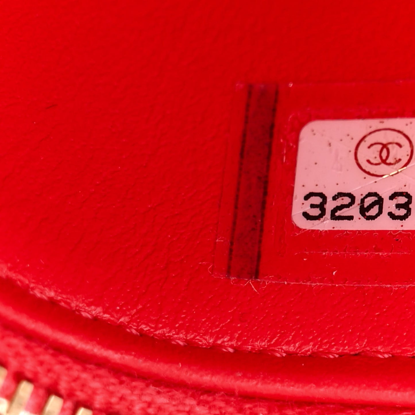 Caviar Quilted Mini Vanity Case With Chain Red