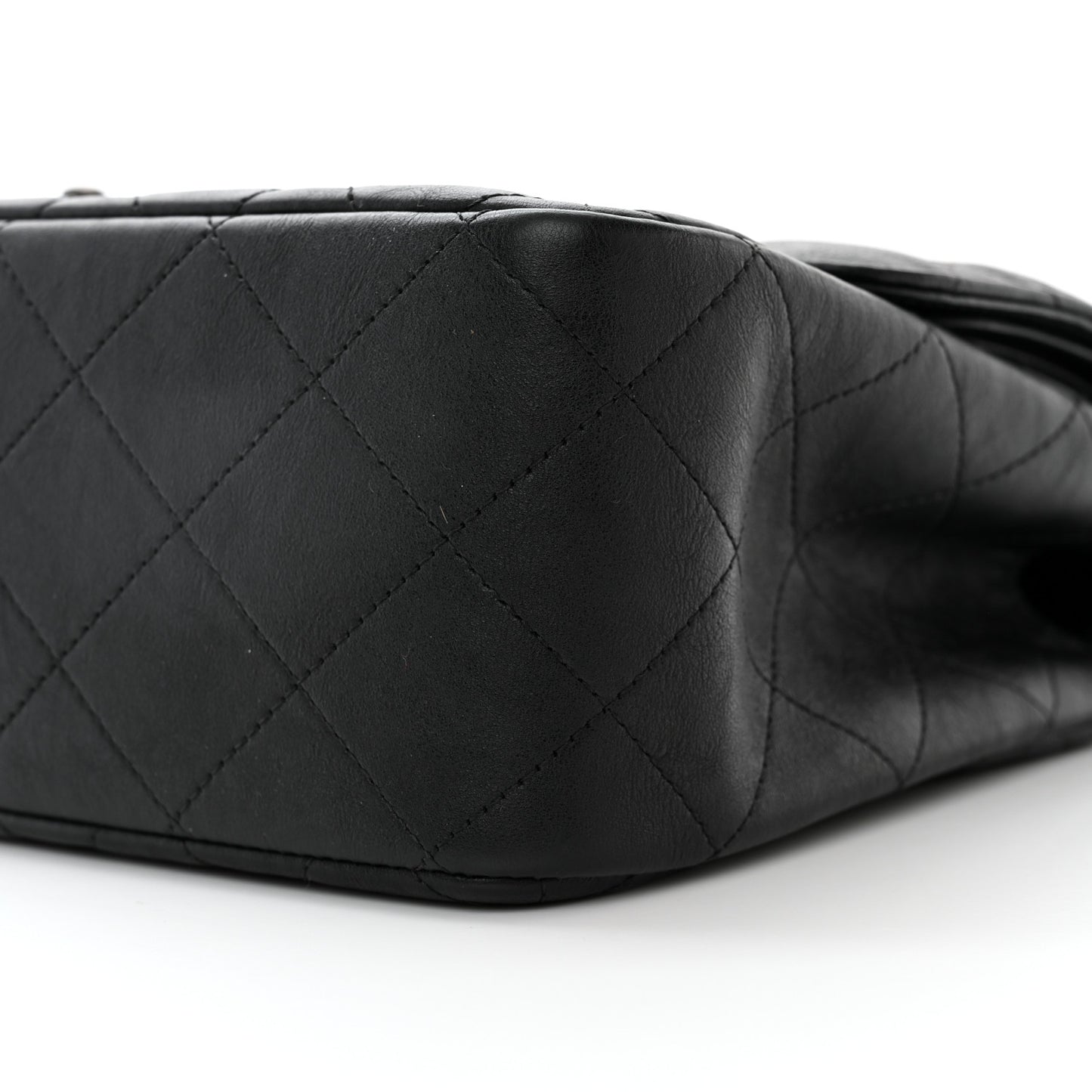 Crumpled Calfskin Quilted Jumbo Double Flap So Black