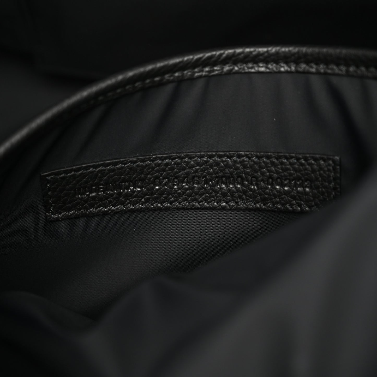 Grained Calfskin Embossed Car East West Tote Black