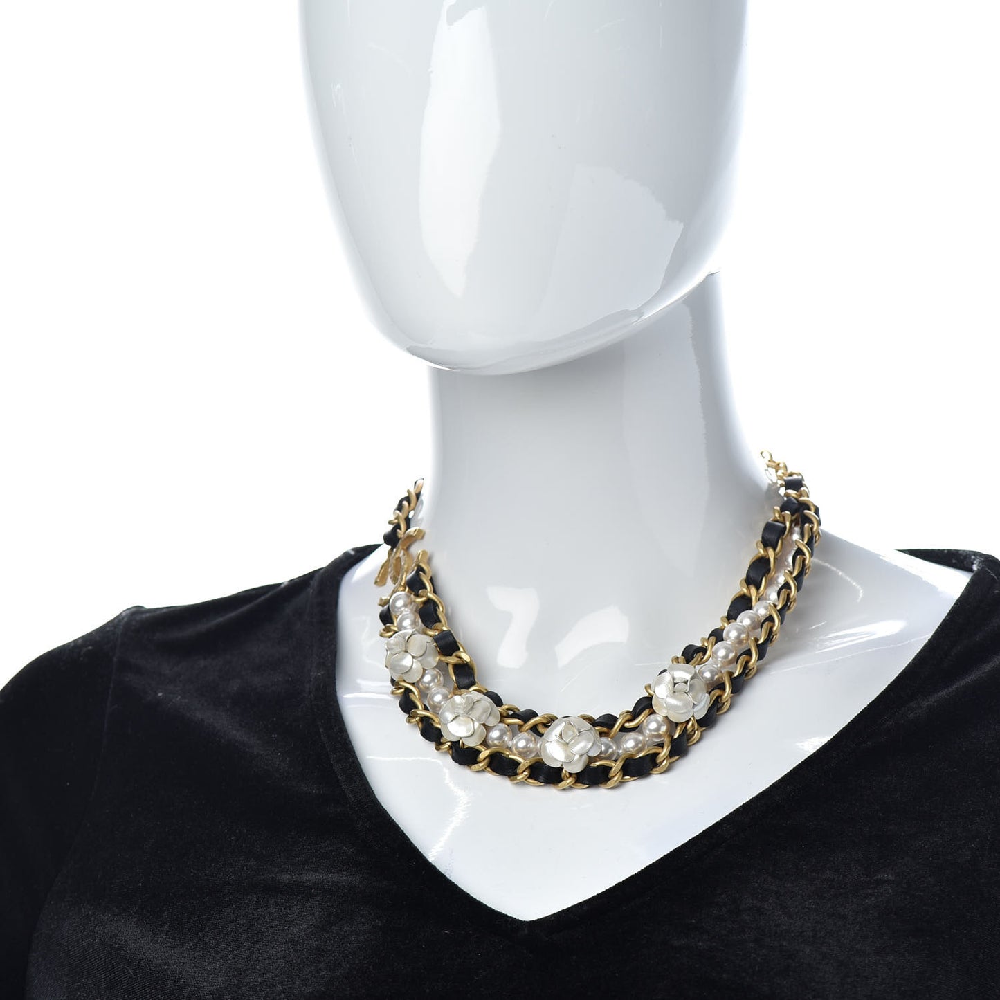 Pearl Lambskin CC Camellia Necklace Black Gold