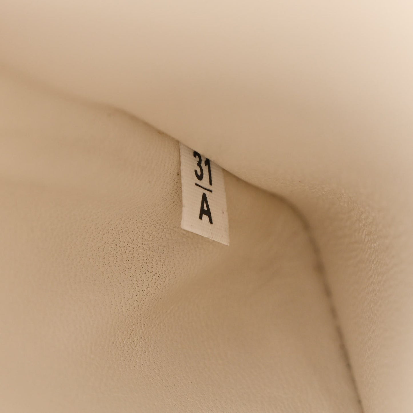 Spazzolato Architectural Line Horizontal Bag White