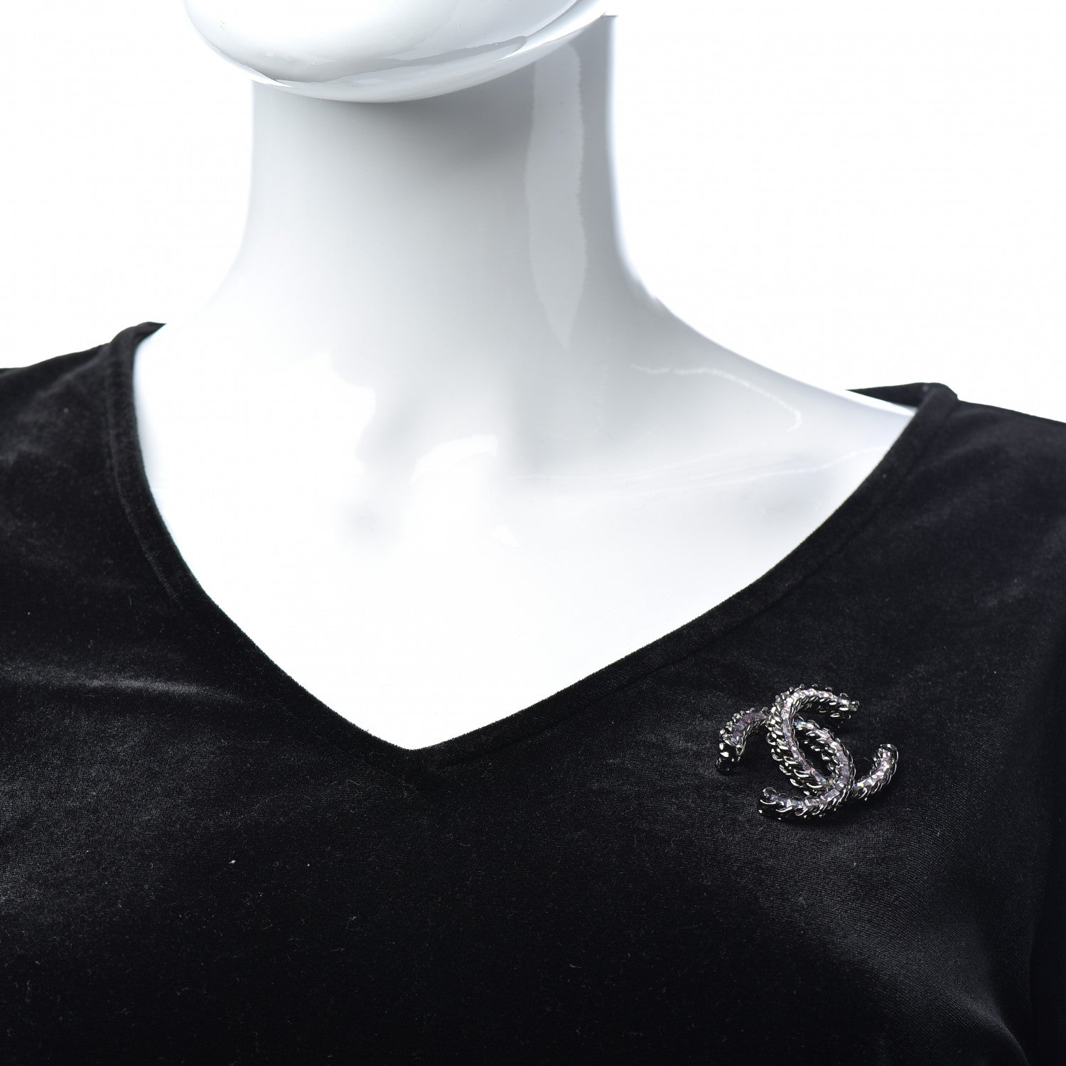 Chanel Ruthenium Enamel CC Brooch Iridescent Blue 2 of 4